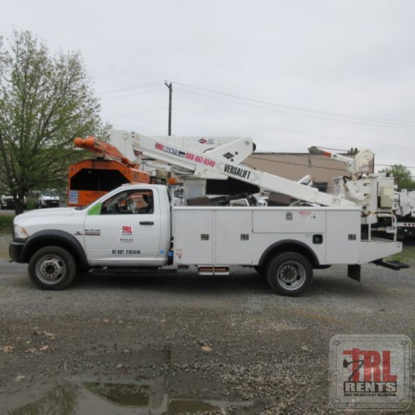 2016 Versalift VST-40-MHI / Dodge 5500 4x4 - TRL Rents, LLC